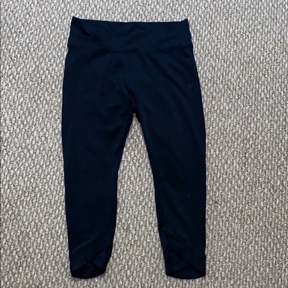 Women’s Nike “Crisscross” Leggings